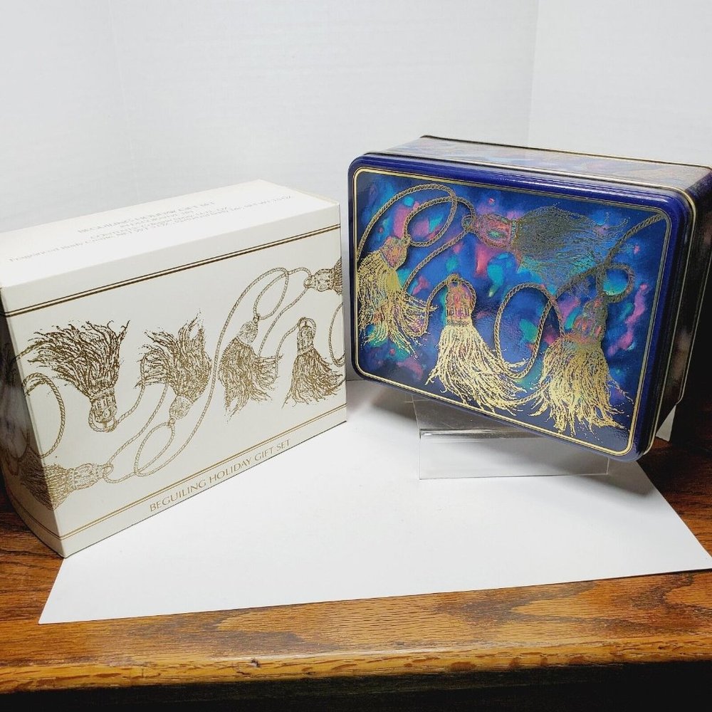 Vtg 1990 Avon Beguiling Holiday Gift Set Tin 1.6 oz Cologne 5oz cream 3.5oz talc
